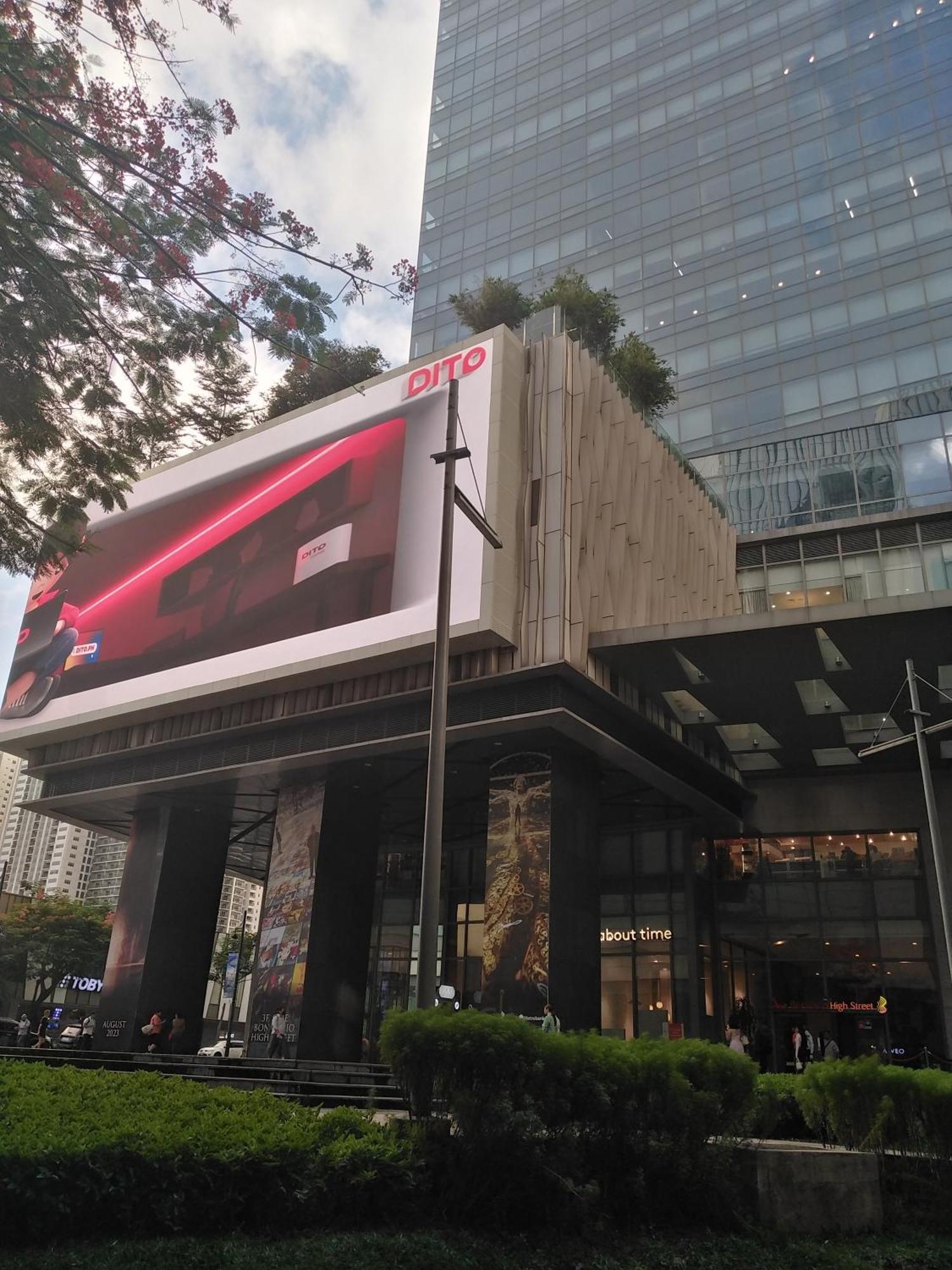 2 Bedrooms Units Forbes Area 5Th Avenue Bgc Center Манила Экстерьер фото